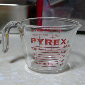 Pyrex 1 Cup 8 oz Liquid Glass Measuring Cup Corning #508